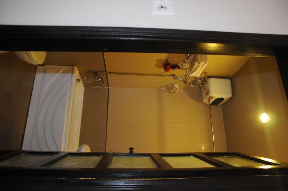 Hue Nino Hotel Esterno foto